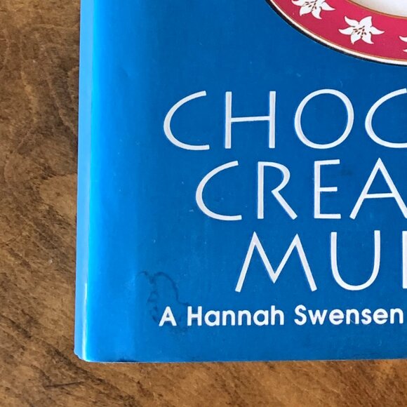 6pc Cozy Mystery Novel Set - Picture 12 of 13